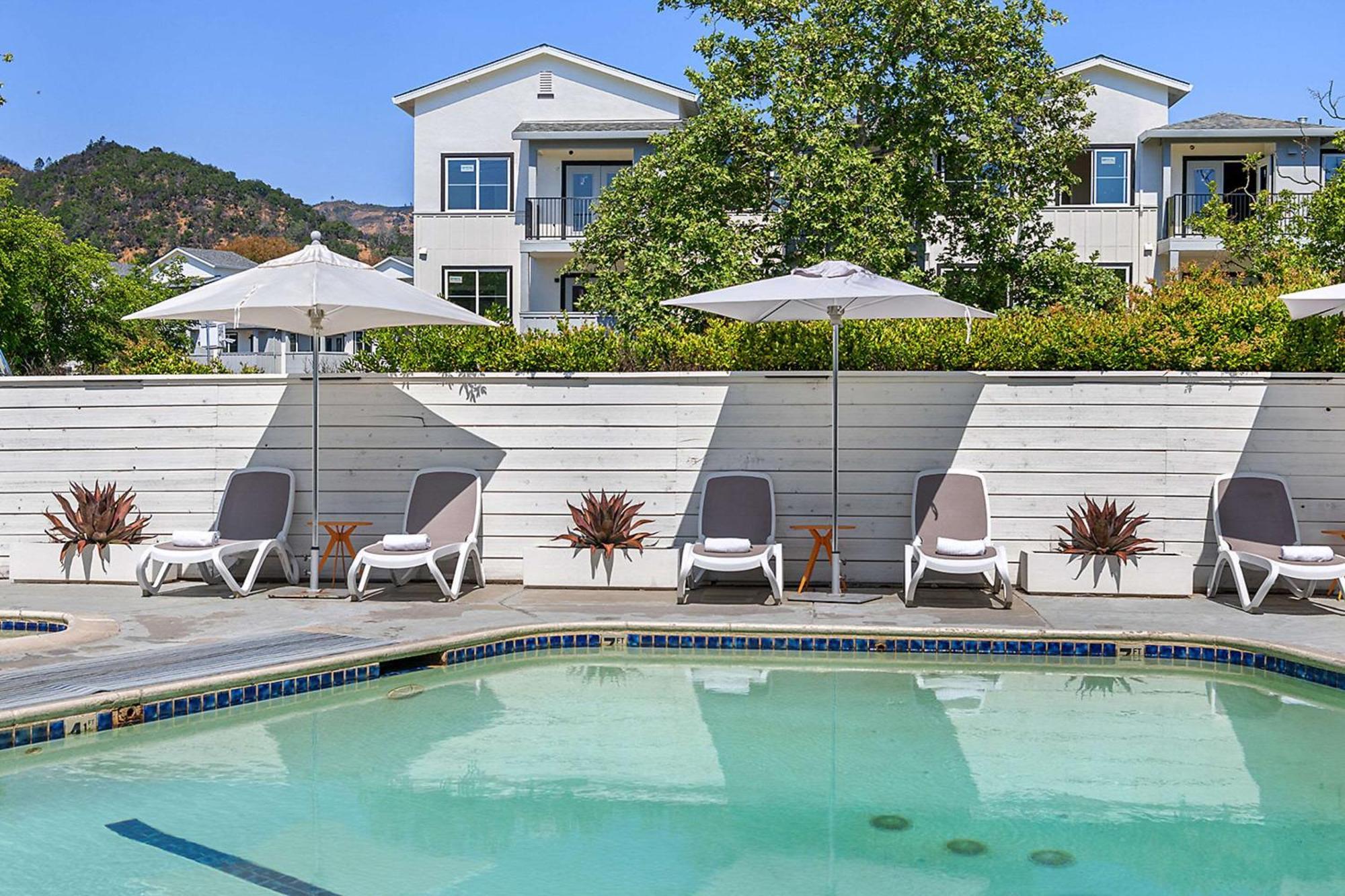 Upvalley Inn & Hot Springs, Ascend Hotel Collection Calistoga Extérieur photo